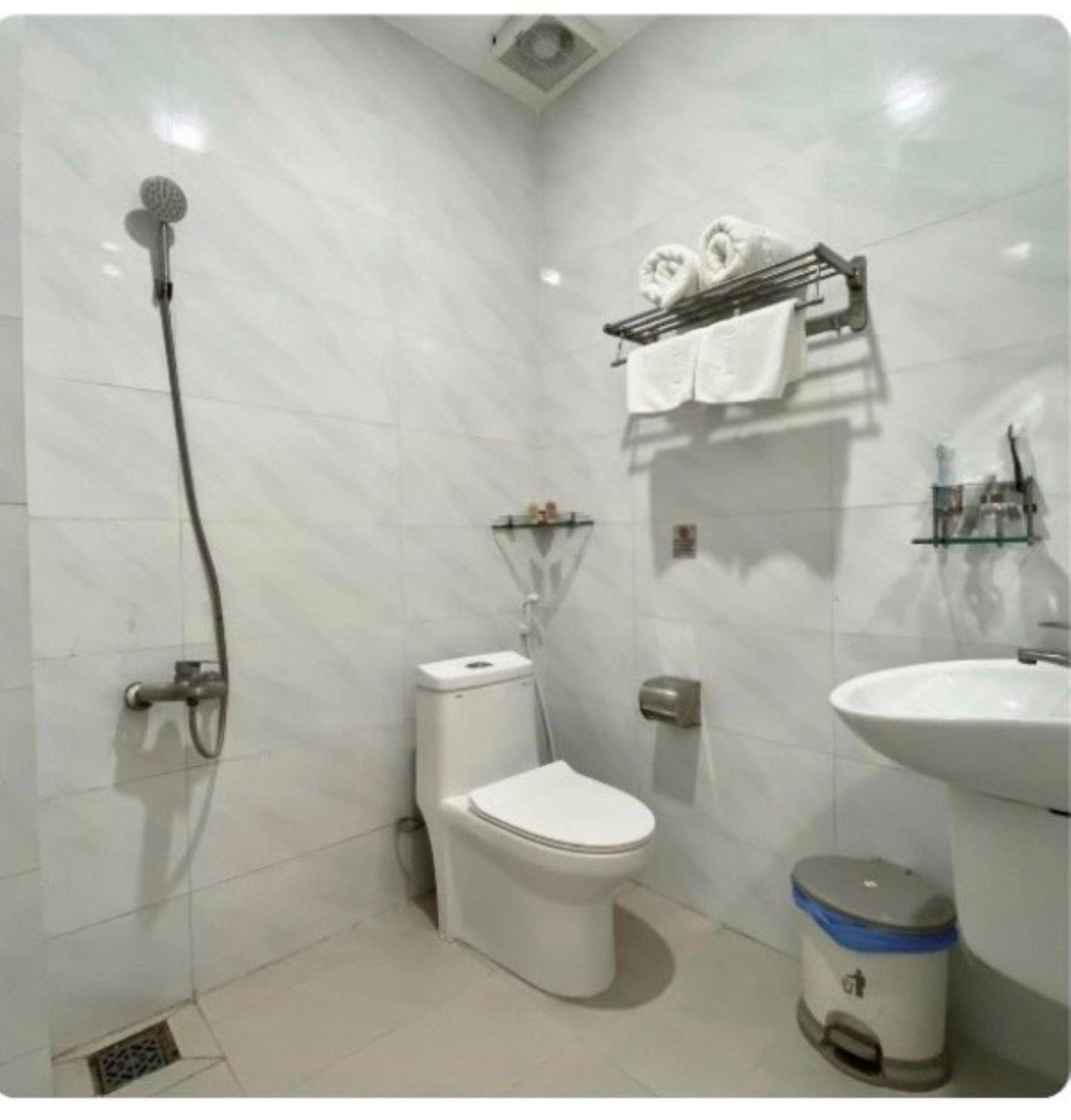 Bien Dong Hotel Dao Phu Quy Cu Lao Thu Exterior photo