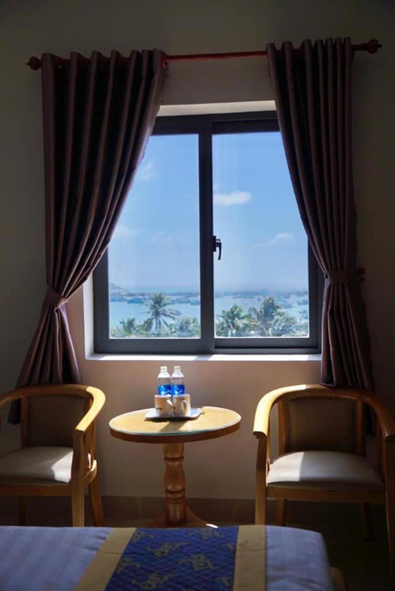 Bien Dong Hotel Dao Phu Quy Cu Lao Thu Exterior photo