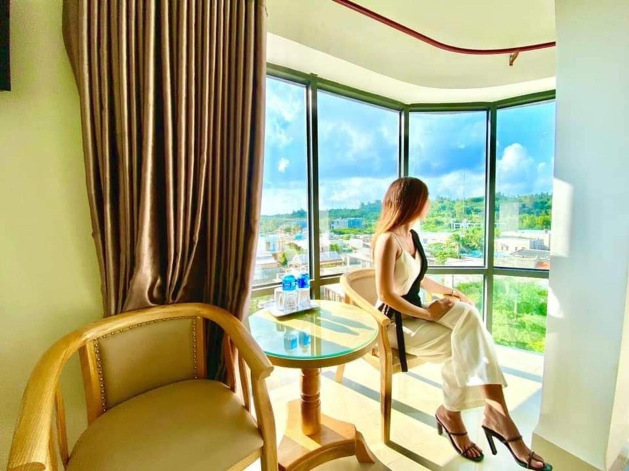 Bien Dong Hotel Dao Phu Quy Cu Lao Thu Exterior photo